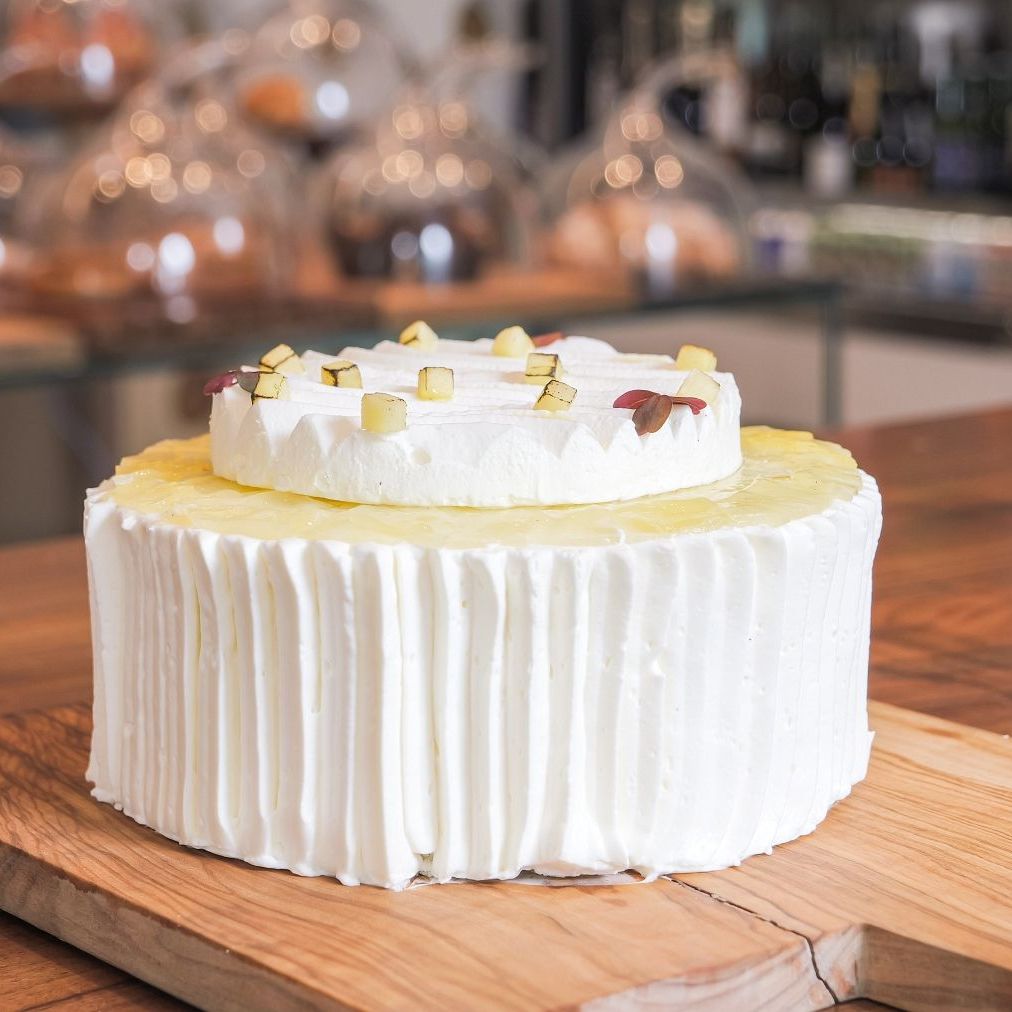 pineapple mango cream cake